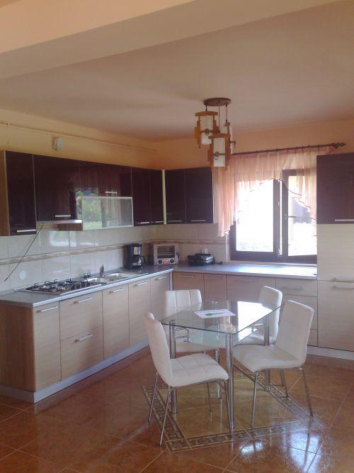 Colt De Rai Hotel Covasna Bagian luar foto